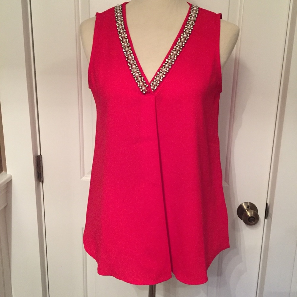 ADRIENNE VITTADINI TOP BLOUSE RED EMBELLISHED V-NECK SLEEVELESS Size S